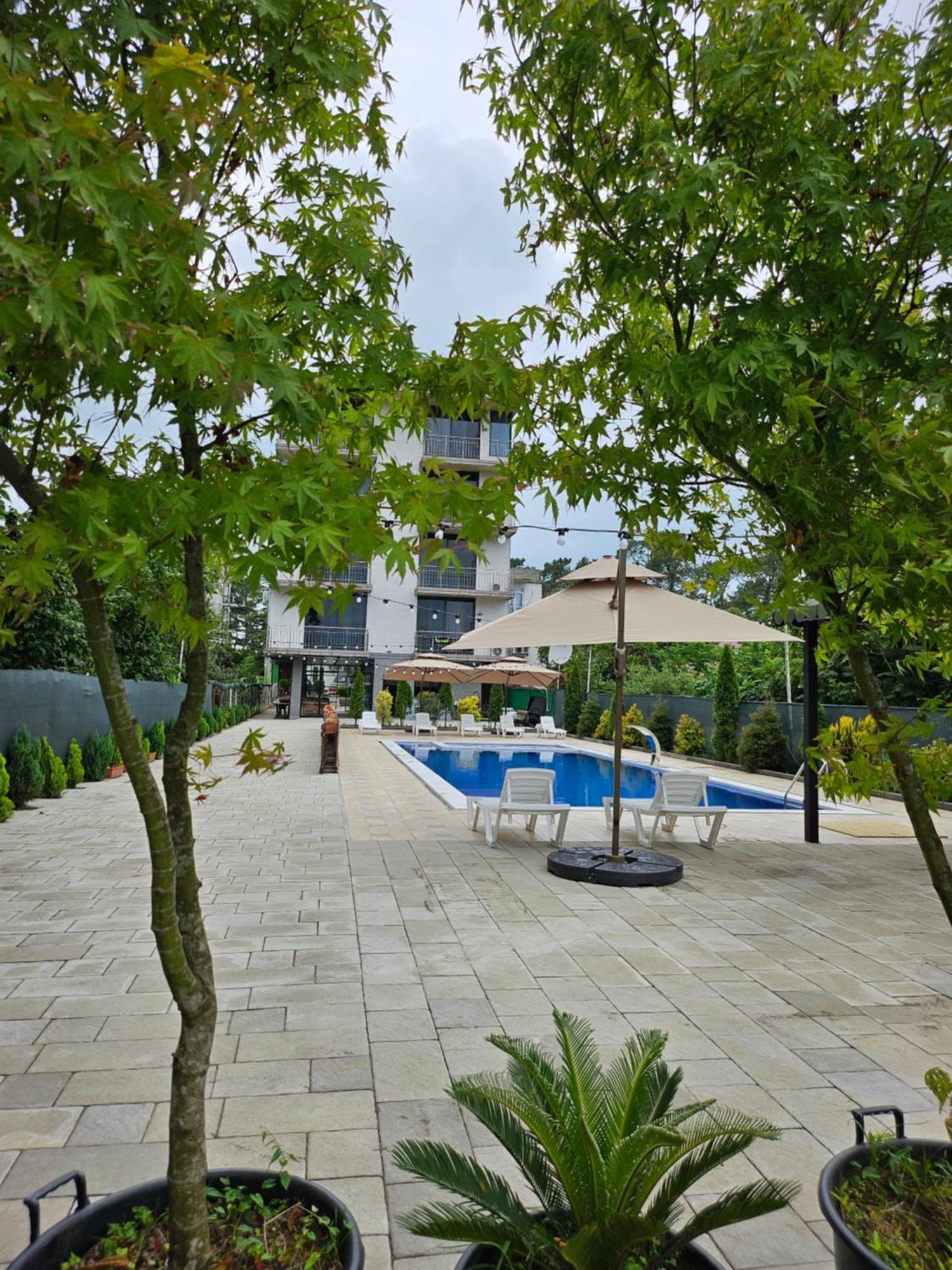 Green Terrace Kobuleti Zewnętrze zdjęcie